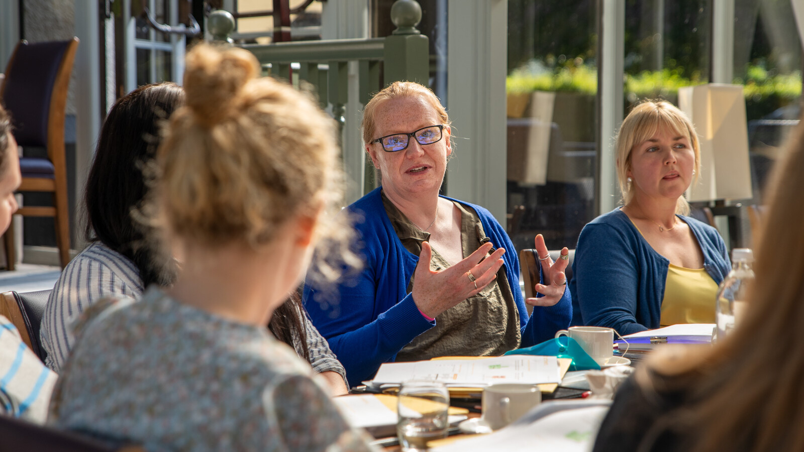 Colleague interaction in a corporate meeting event